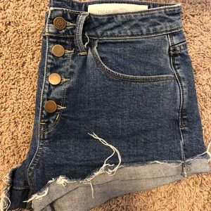 Treasure & Bond Foster Boyfriend High Rise Shorts